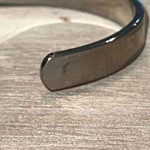 Vintage Ladies Solid Silver And Gold Tone Diamond Design Cuff Bracelet - Picture 4 of 6